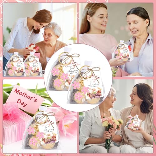 30 Piece Wedding Party Favors with Flowers Keychain and Organza Bag