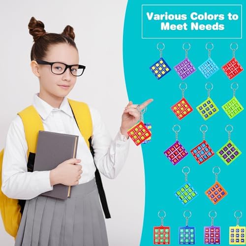 32 Pack Tic Tac Toe Keychain Set for Kids and Adults