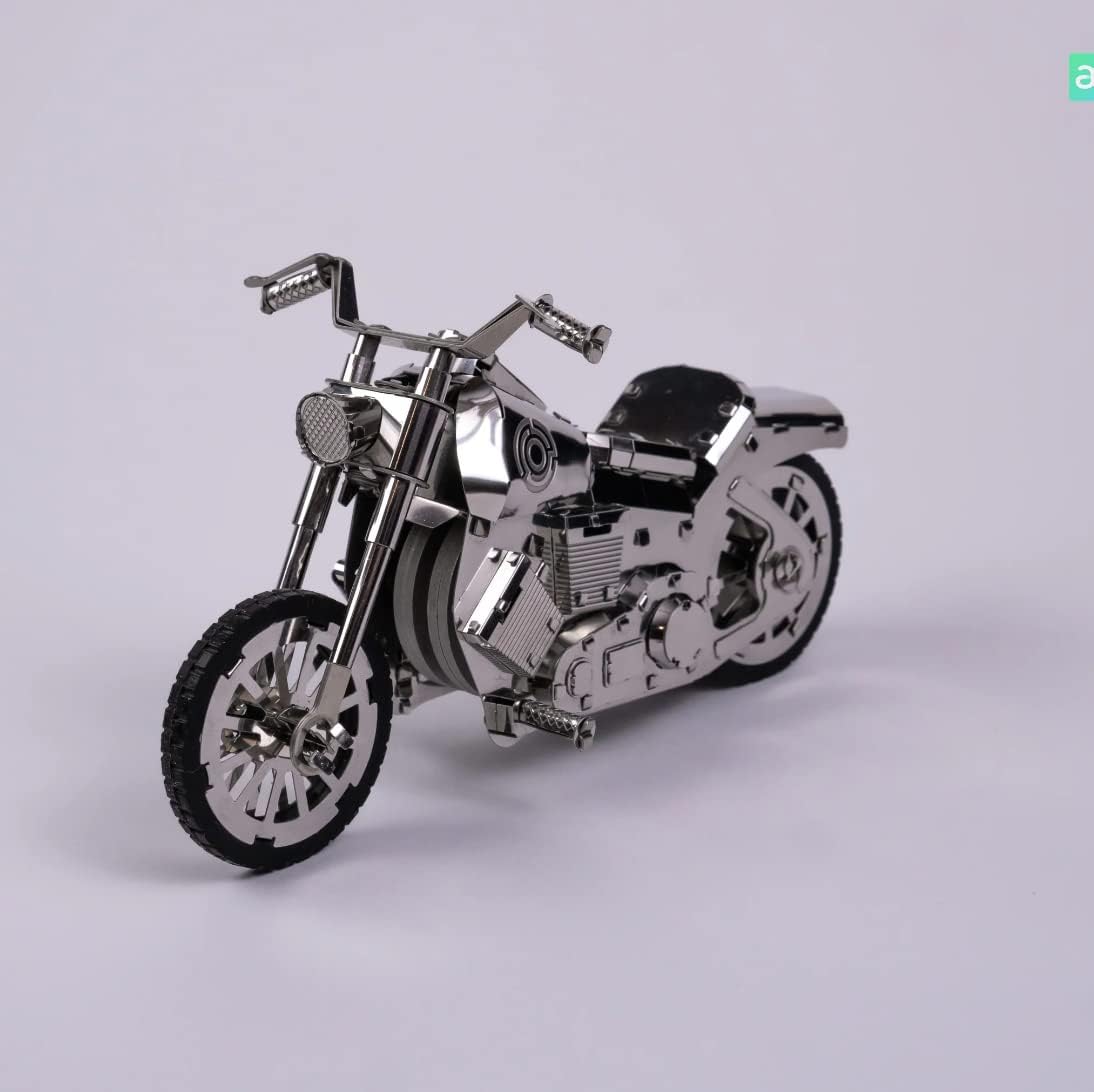 Roadway Fantasy Motorcycle Model 155 Pieces