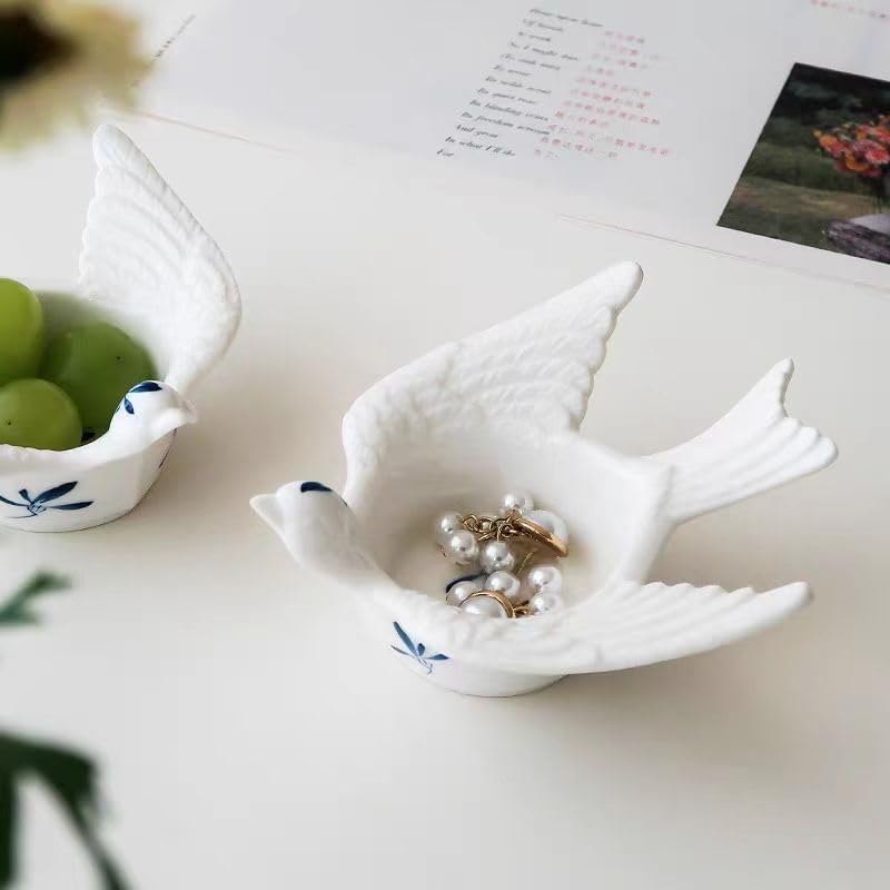 Retro Swallow Design Ceramic Candle Holder