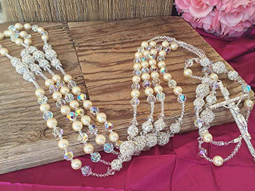 Crystal And Pearls Wedding Lasso Favor