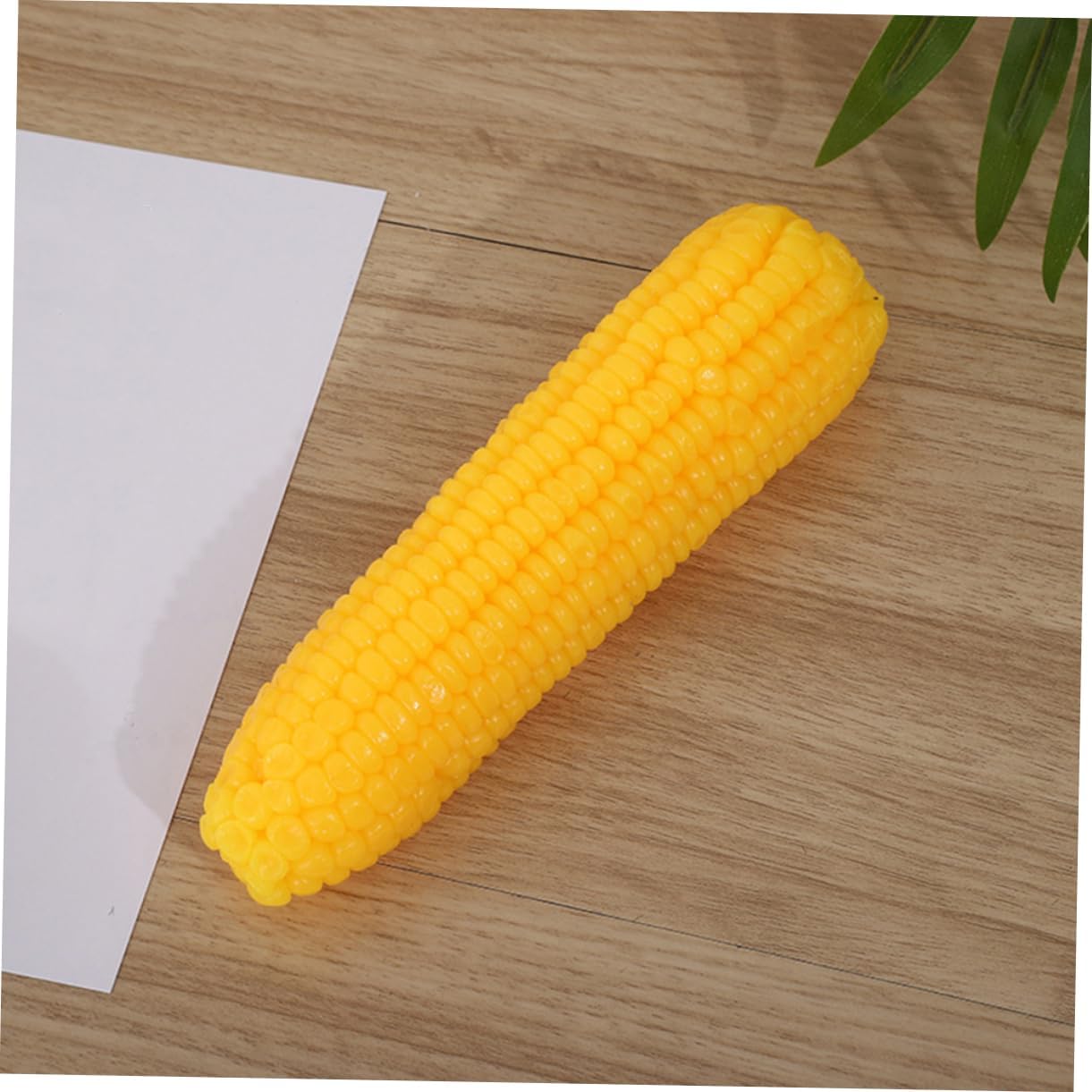 Garneck Realistic Artificial Corn Decor Prop