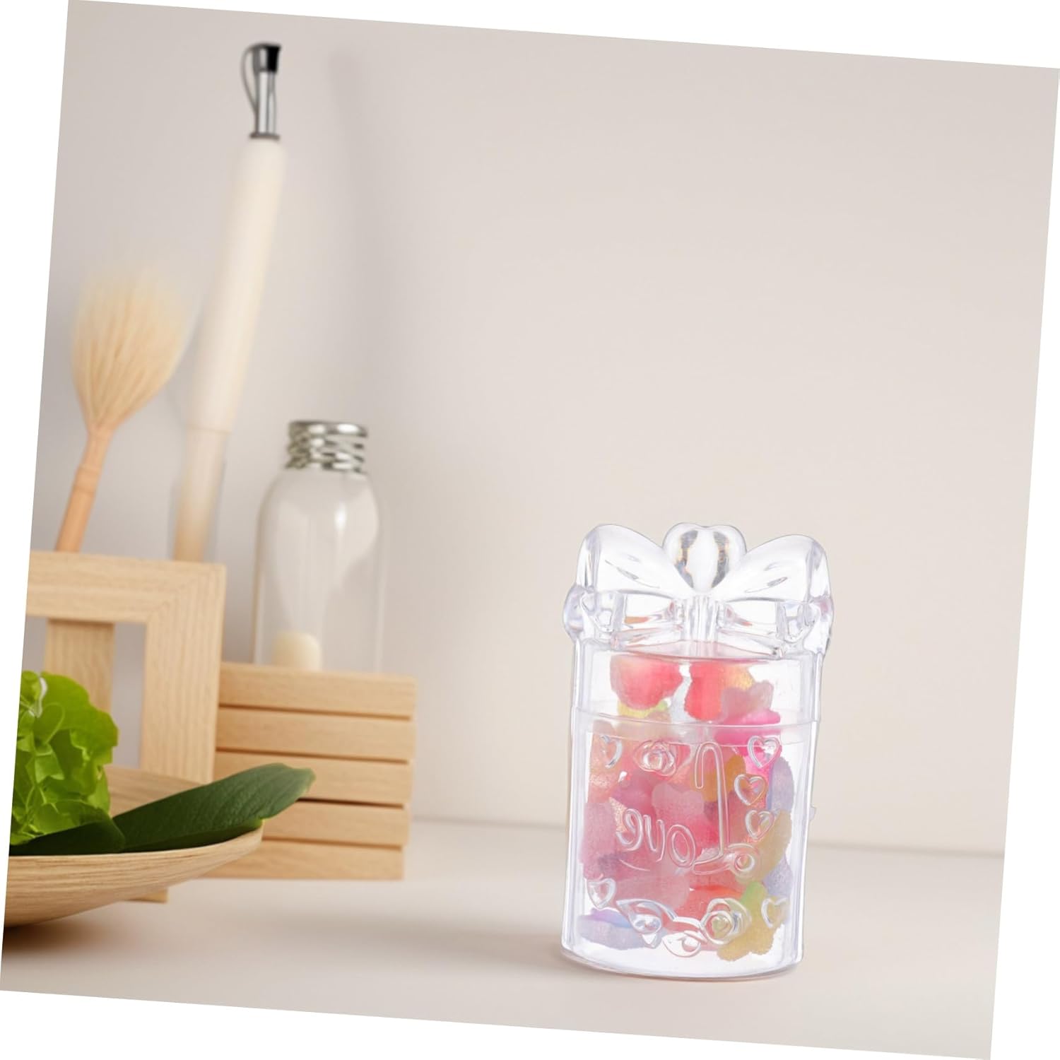 Cabilock 10pcs Plastic Wedding Candy Boxes Creative Containers for Macarons Treats