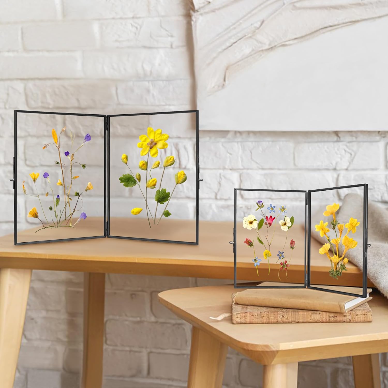 Redhugo Glass Pressed Flower Frame 4x6 Inches Black