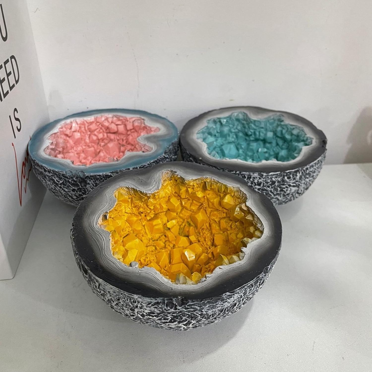 Retro Design Scented Candle Holder for Home Decor