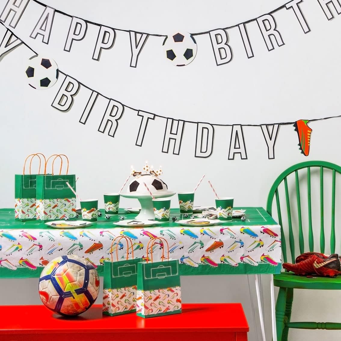 Talking Tables Soccer Plates Pack of 12
