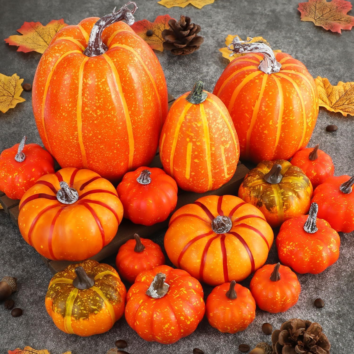 Ywlake 16 Pcs Artificial Pumpkin Fall Decor Set
