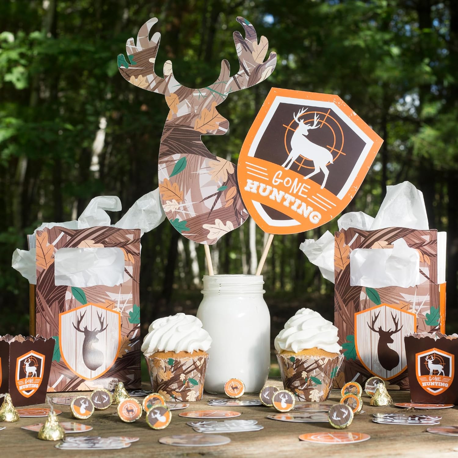 Big Dot of Happiness Gone Hunting Mini Candy Boxes Set of 12